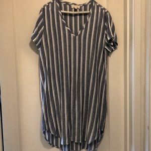 NWT Cloth & Stone dress blue and cream stripe Med